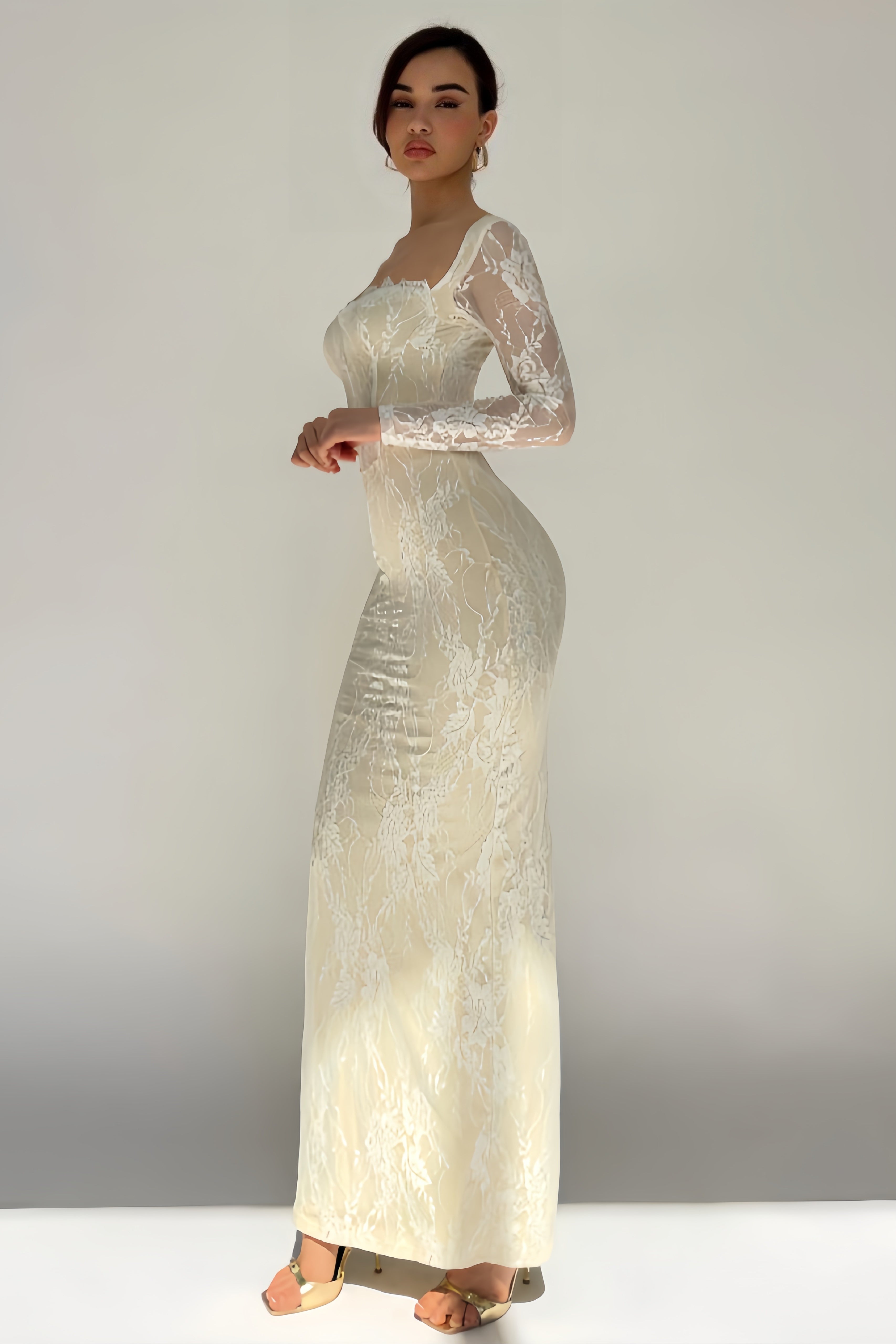 Square Neck Lace Long Sleeve Maxi Dress