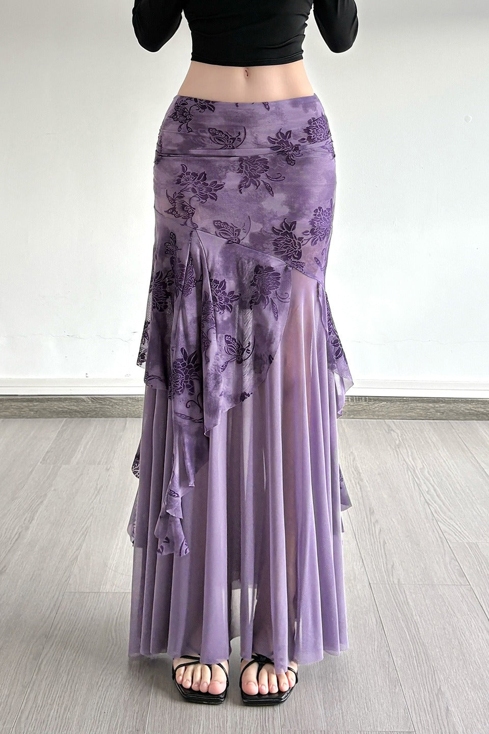 Vintage Floral Print Ruched Maxi Skirt Main image
