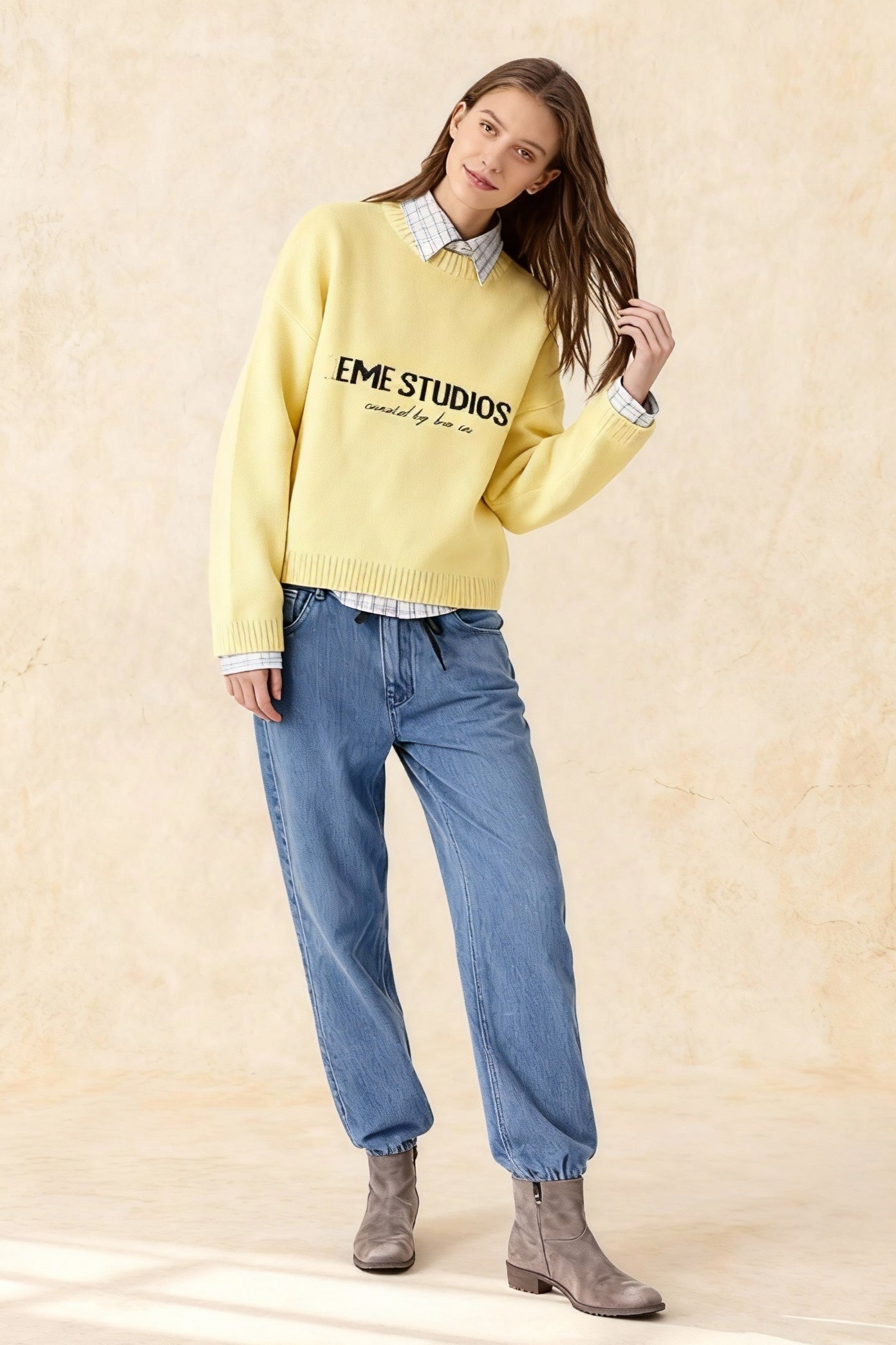 Embroidery Knit Slouchy Pullover Blouse Main image