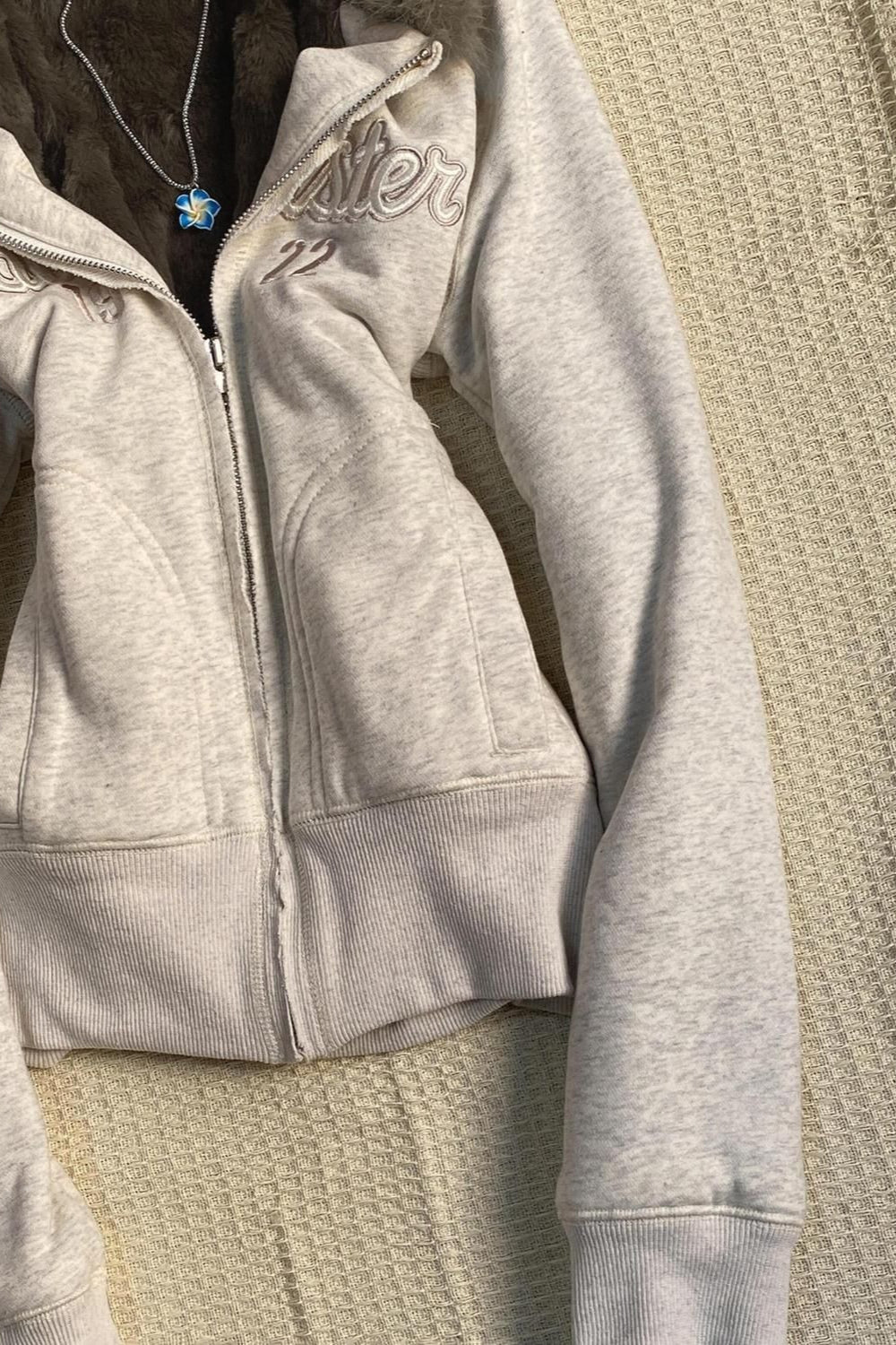 Embroidered Fur Trim Cropped Zip Hoodie