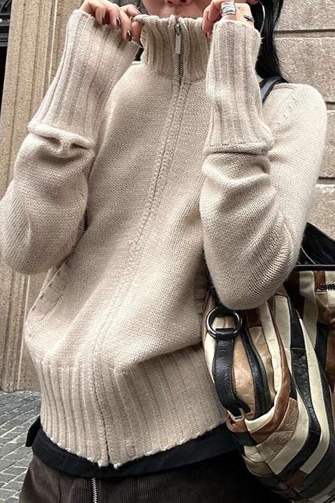 Thick Turtleneck Knit Sweater Secondary image