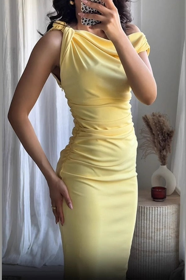 Asymmetrical Shoulder Ruched Sleeveless Bodycon Formal Dress Secondary image