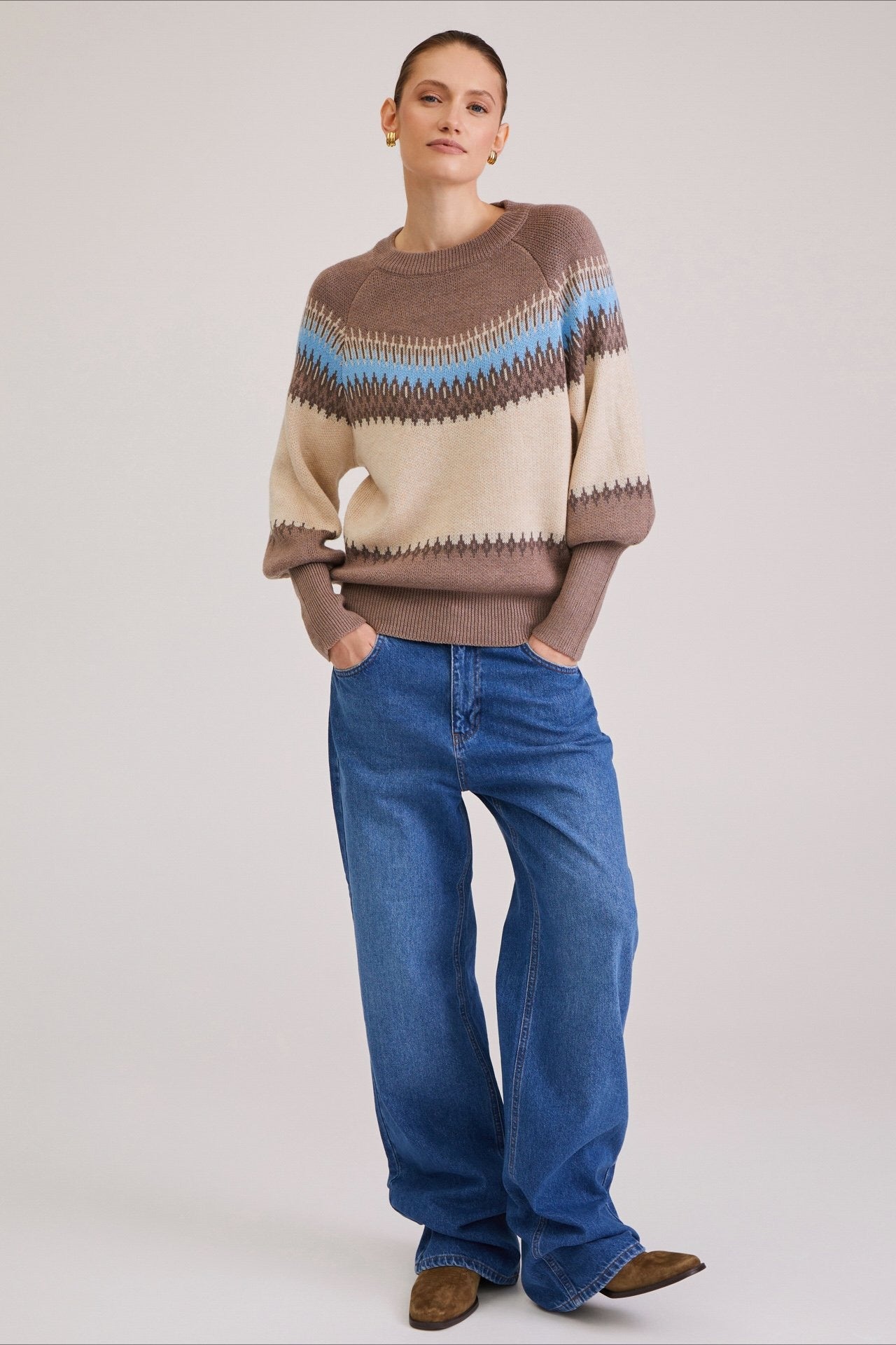 Patchwork Crew Neck Knit Sweater Secondary image