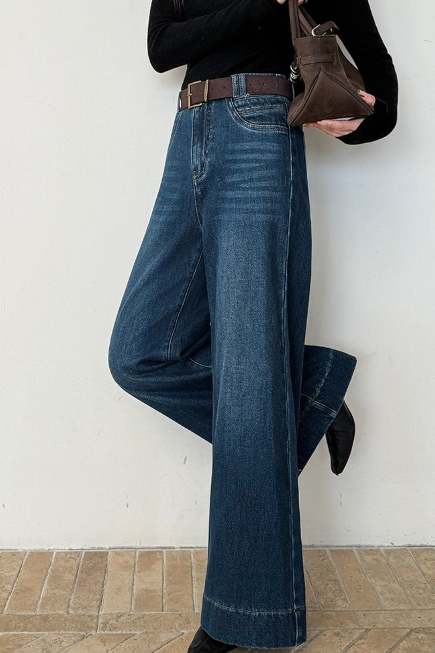 Washed Cropped Relaxed Jeans Secondary image