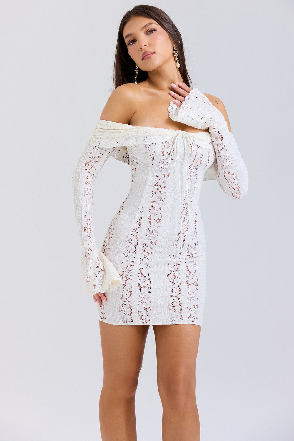 Off Shoulder Waist Tie Lace Dress Secondary image