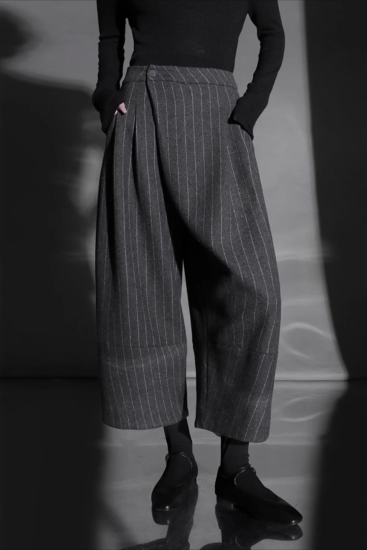 Relaxed Wide Leg Bootcut Wool Ankle Crop Pants Main image