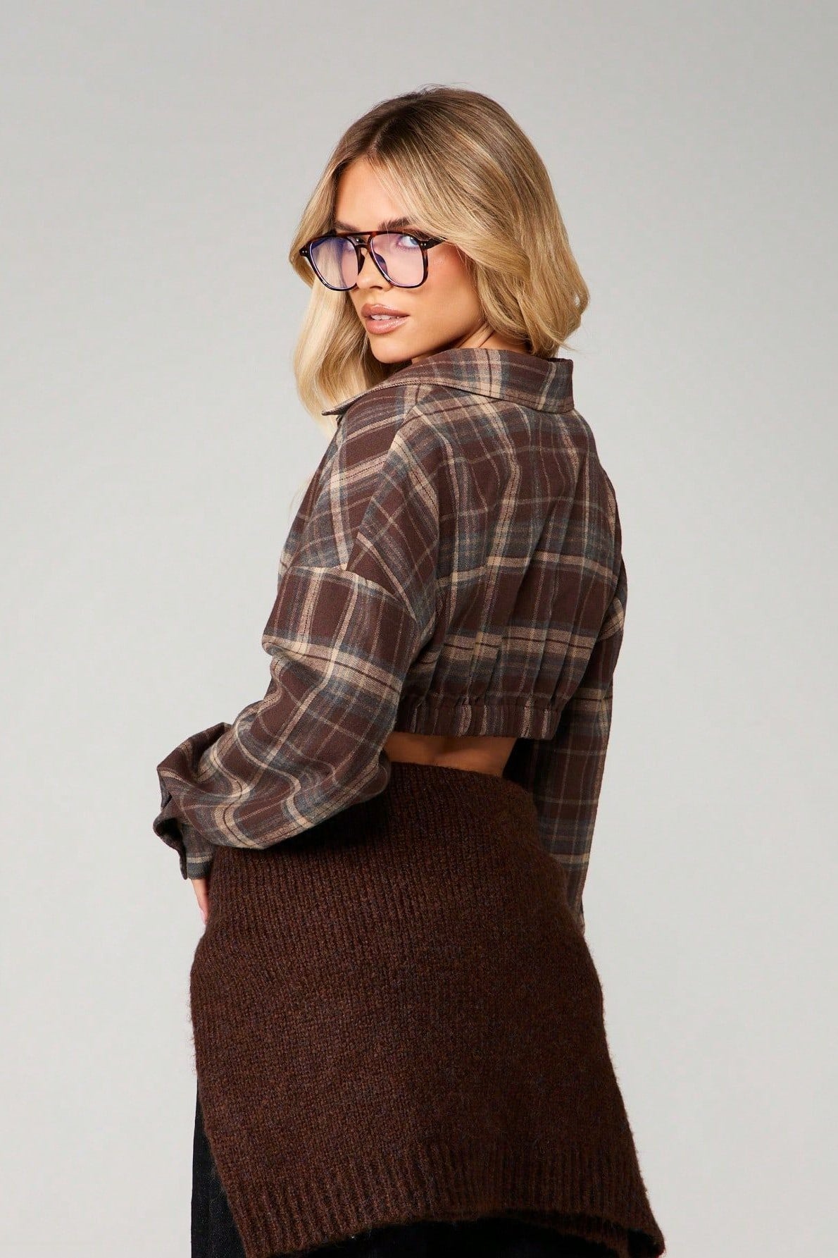 Plaid Elastic Hem Cropped Long Sleeve Blouse