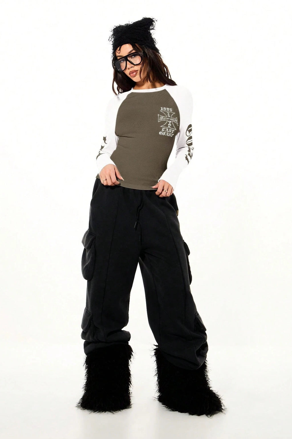 Contrast Raglan Gothic Graphic Cropped Long Sleeve T-Shirt