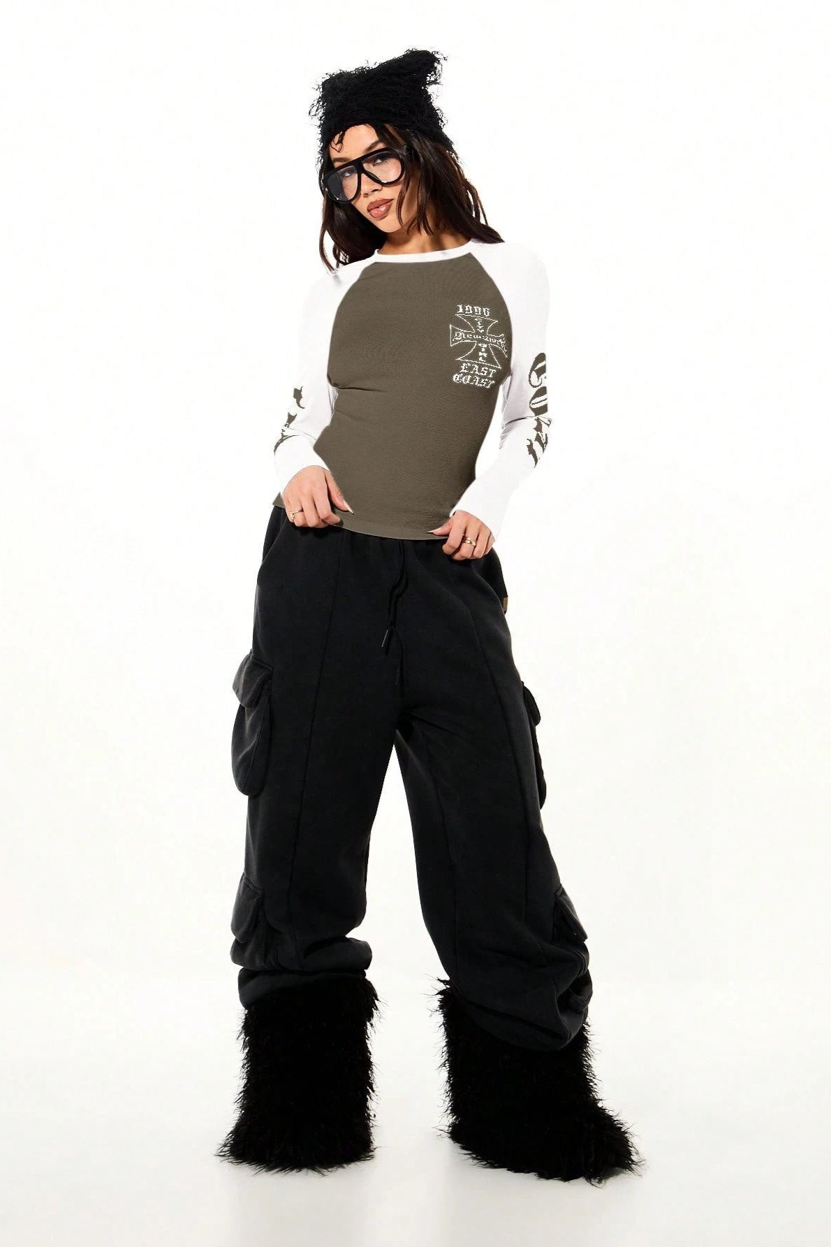 Contrast Raglan Gothic Graphic Cropped Long Sleeve T-Shirt