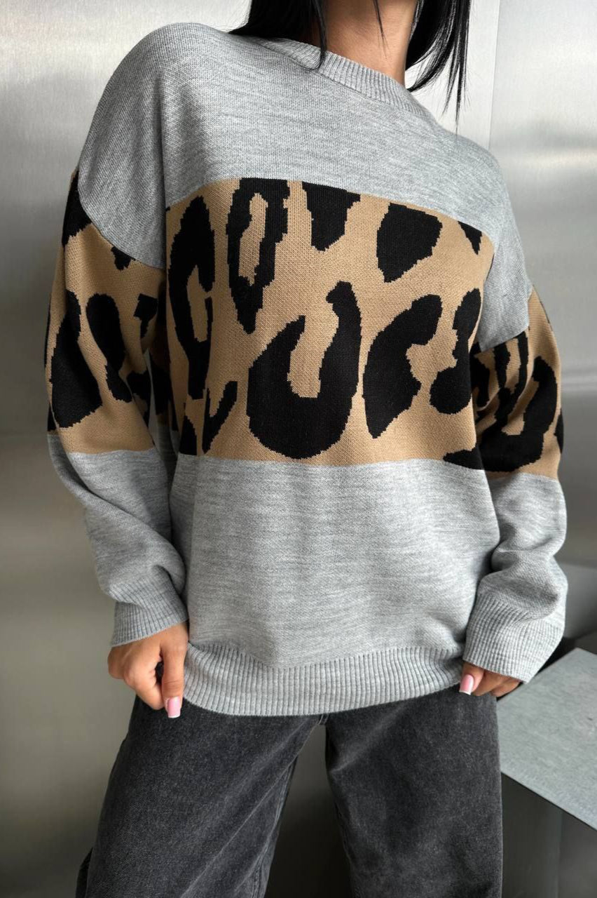 Colorblock Leopard Knit Sweater Secondary image