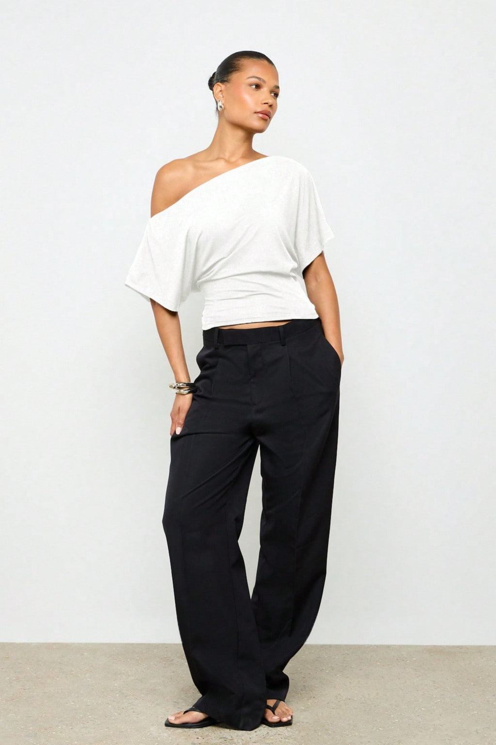 Batwing Sleeve Off-Shoulder Fitted Crop Top