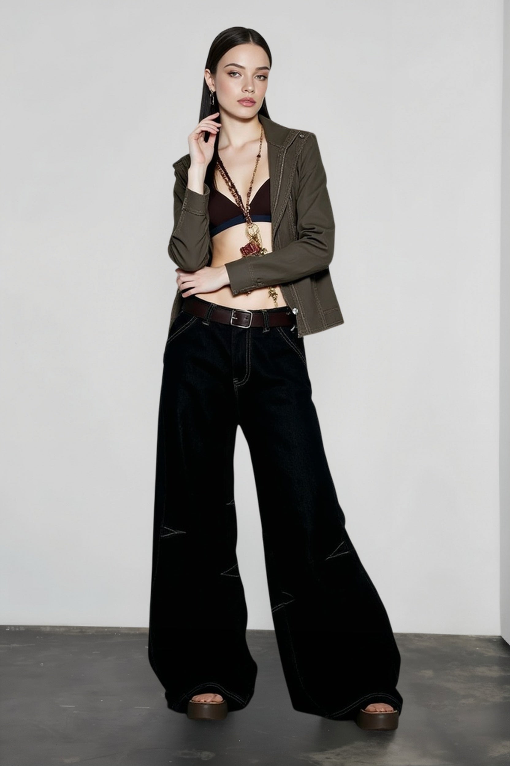 Wide-Leg Drapey Jeans Main image