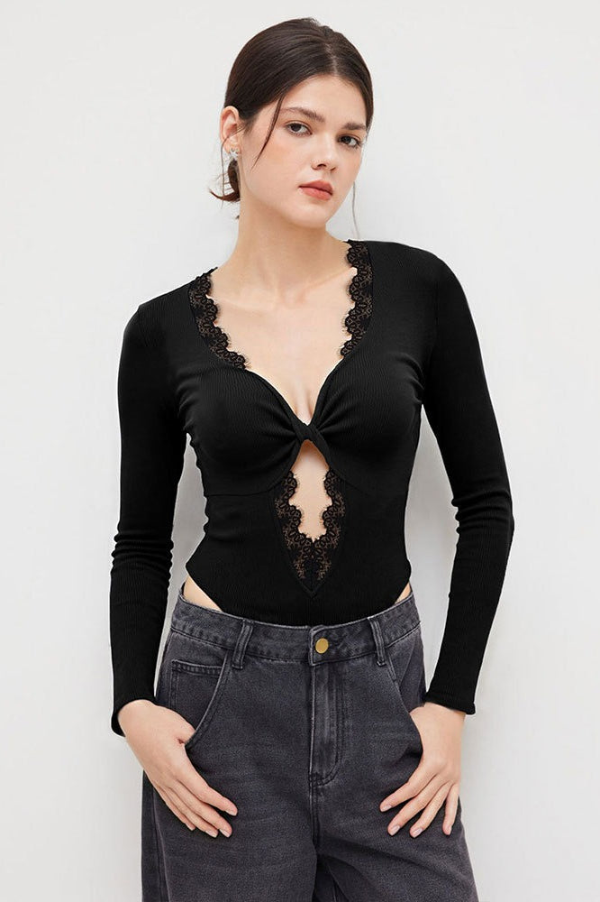 Twist Cutout V Neck Lace Trim Slim Bodysuit Secondary image