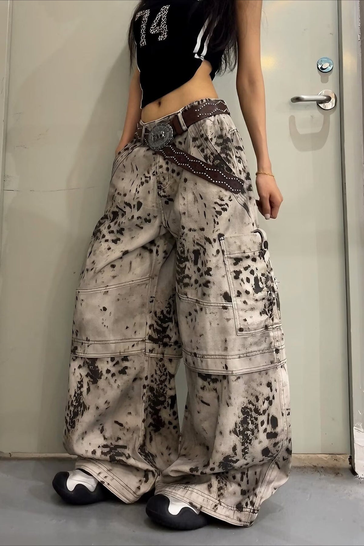 Mottled Print Wide Leg Cargo Jeans