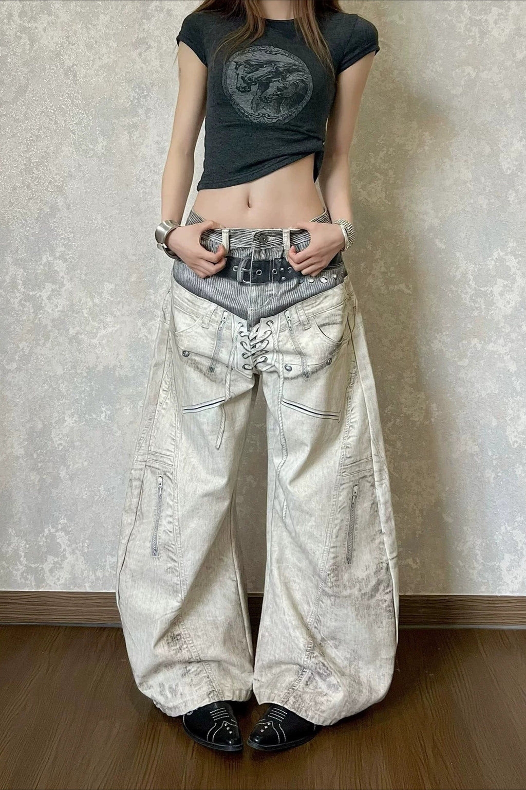 Digital Graphic Strap Wide Leg Jeans