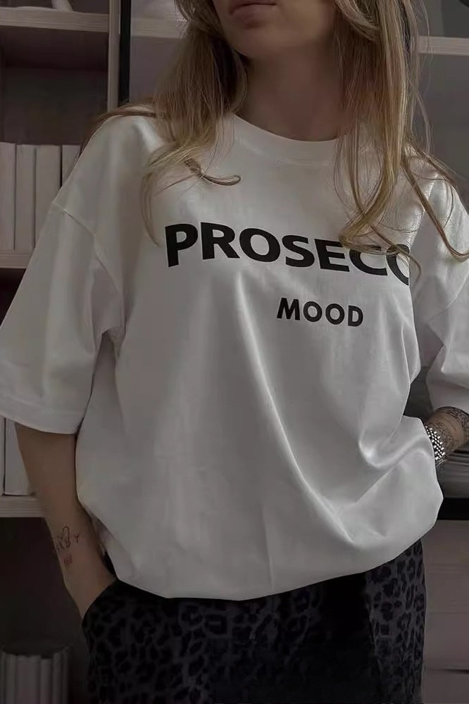 Vintage Graphic Crewneck T-Shirt Secondary image