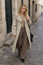 Sophisticated Minimalist Style Long Overcoat