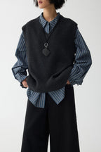 Detachable Cowl V-Neck Knit Top