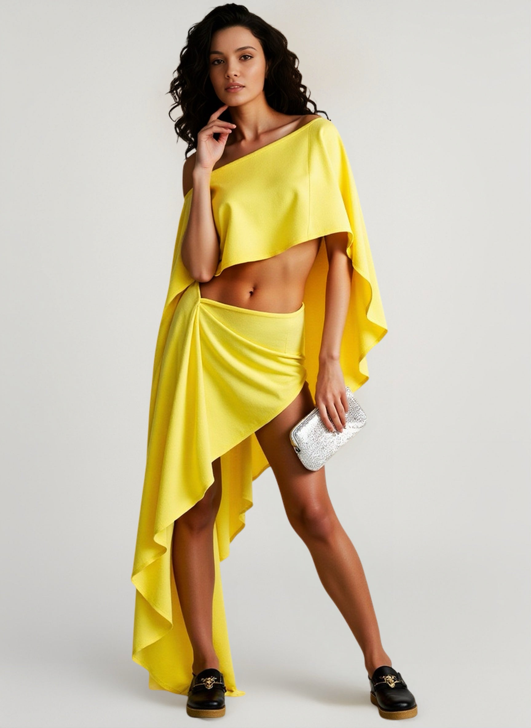 Solid Asymmetric Crop Top Relaxed Vacation Set Secondary image
