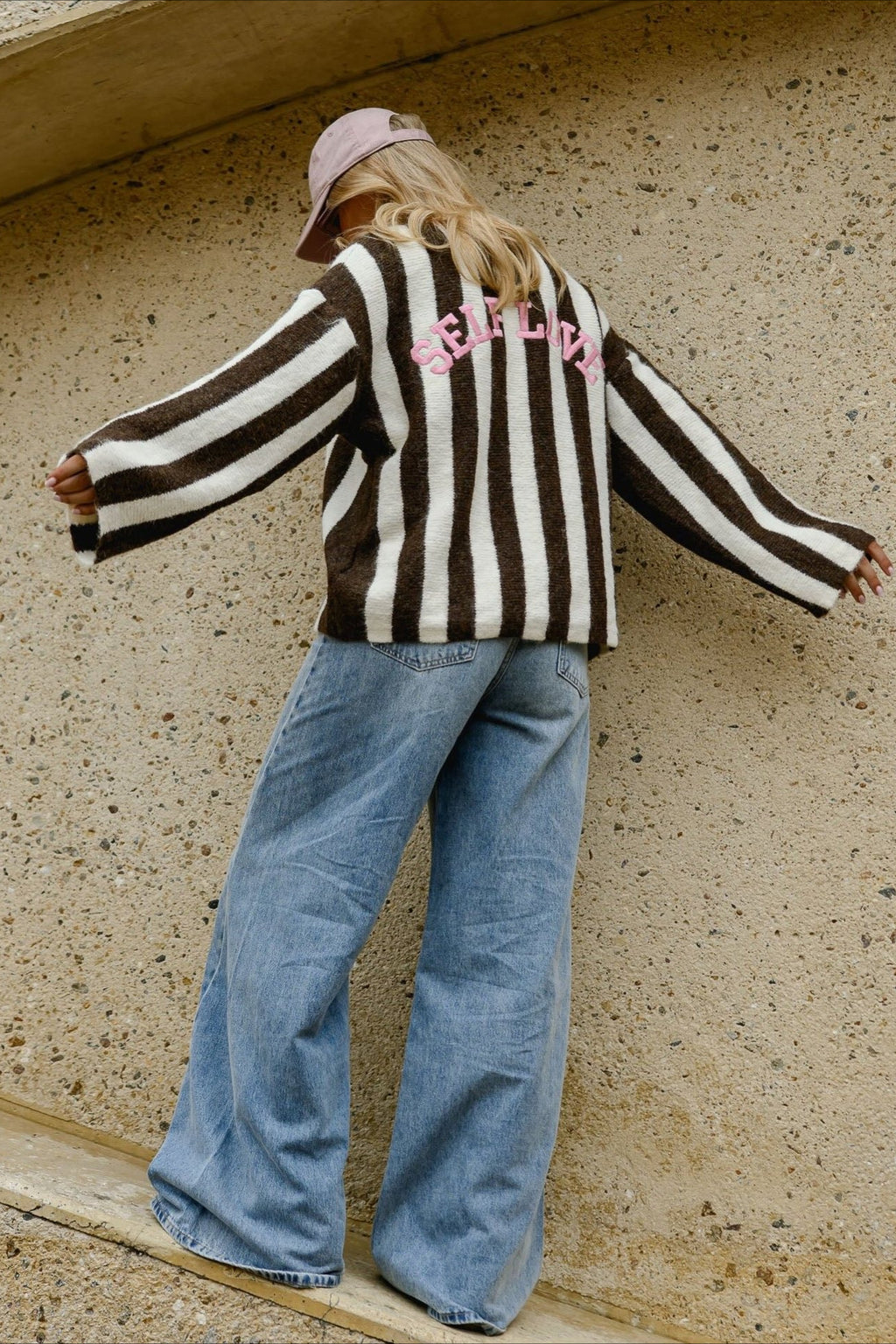 Vertical Stripe Contrast Neck Relaxed Knit Sweater