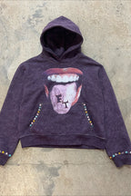 Graphic Mouth Print Studded Pullover Hoodie