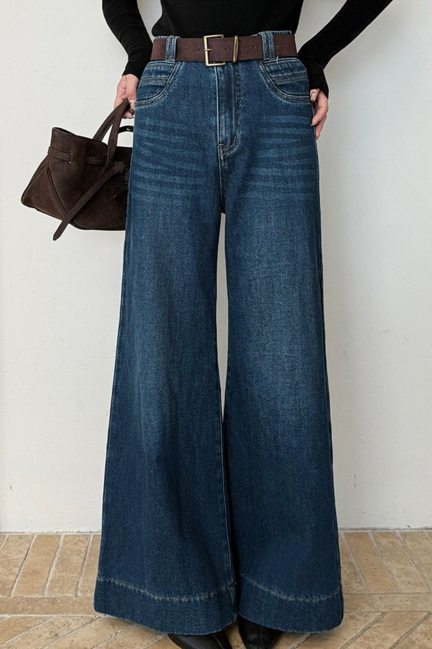 Washed Cropped Relaxed Jeans Main image