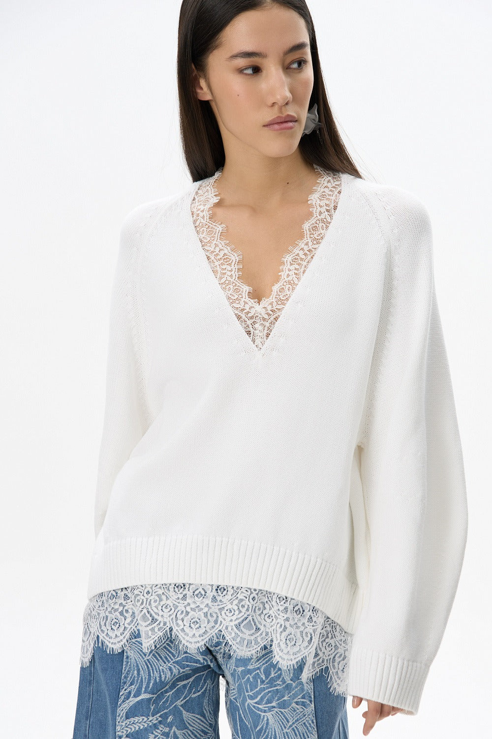 Lace Edge V Neck Relaxed Pullover Sweater