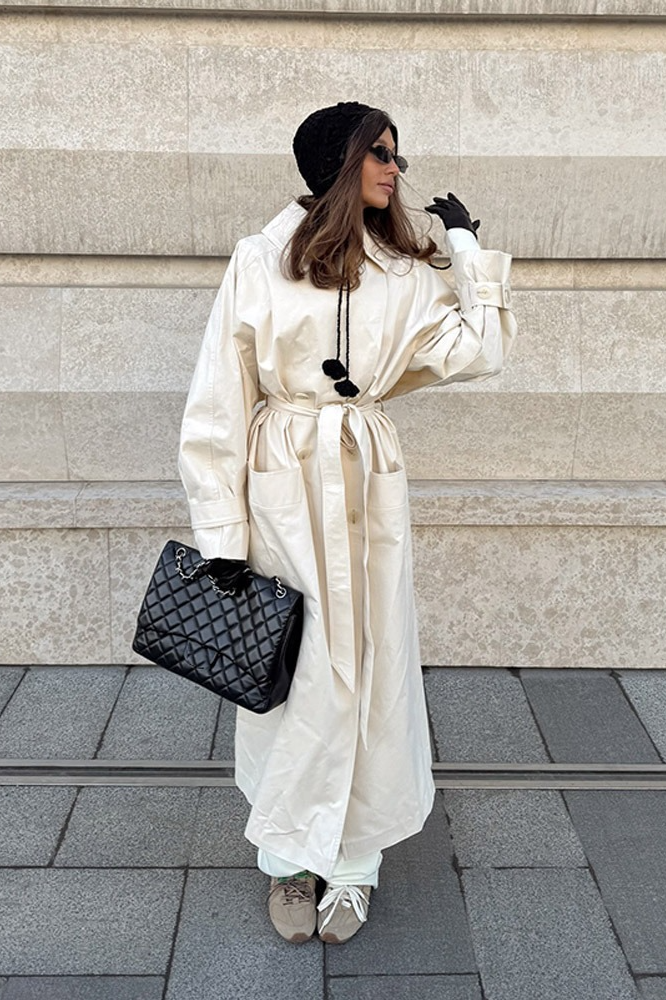 Hepburn Elegant Waist Tied Long Slim Minimalist Overcoat Secondary image