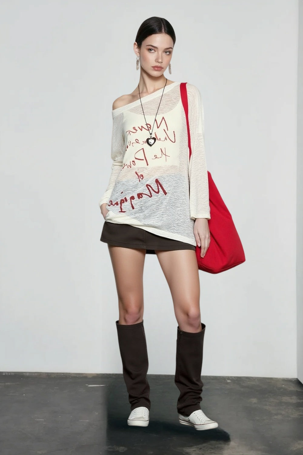 Loose One Shoulder Graphic Cover Up Secondary image