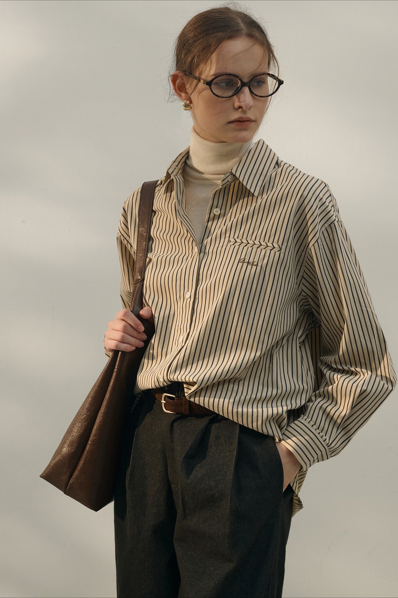 Color Block Stripe Collared Blouse Secondary image