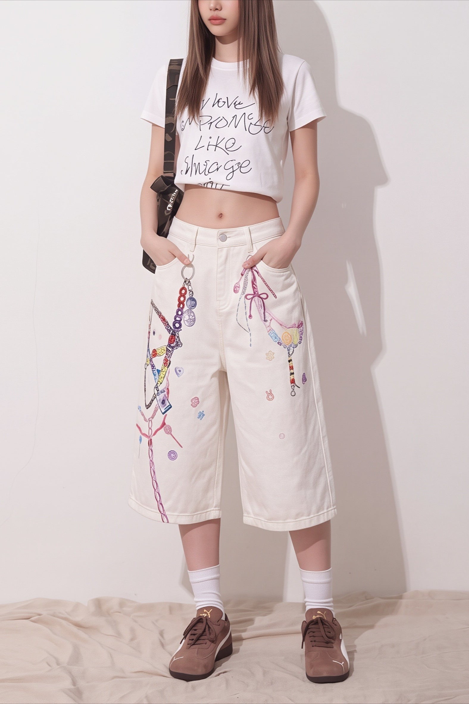 Colorful Chain Graphic Cropped Denim Pants Secondary image