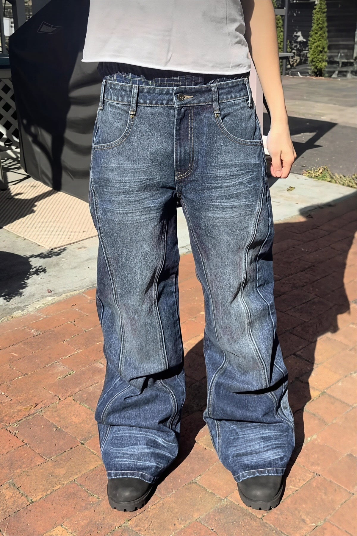 Vintage Embroidered Distressed Loose Straight Leg Jeans
