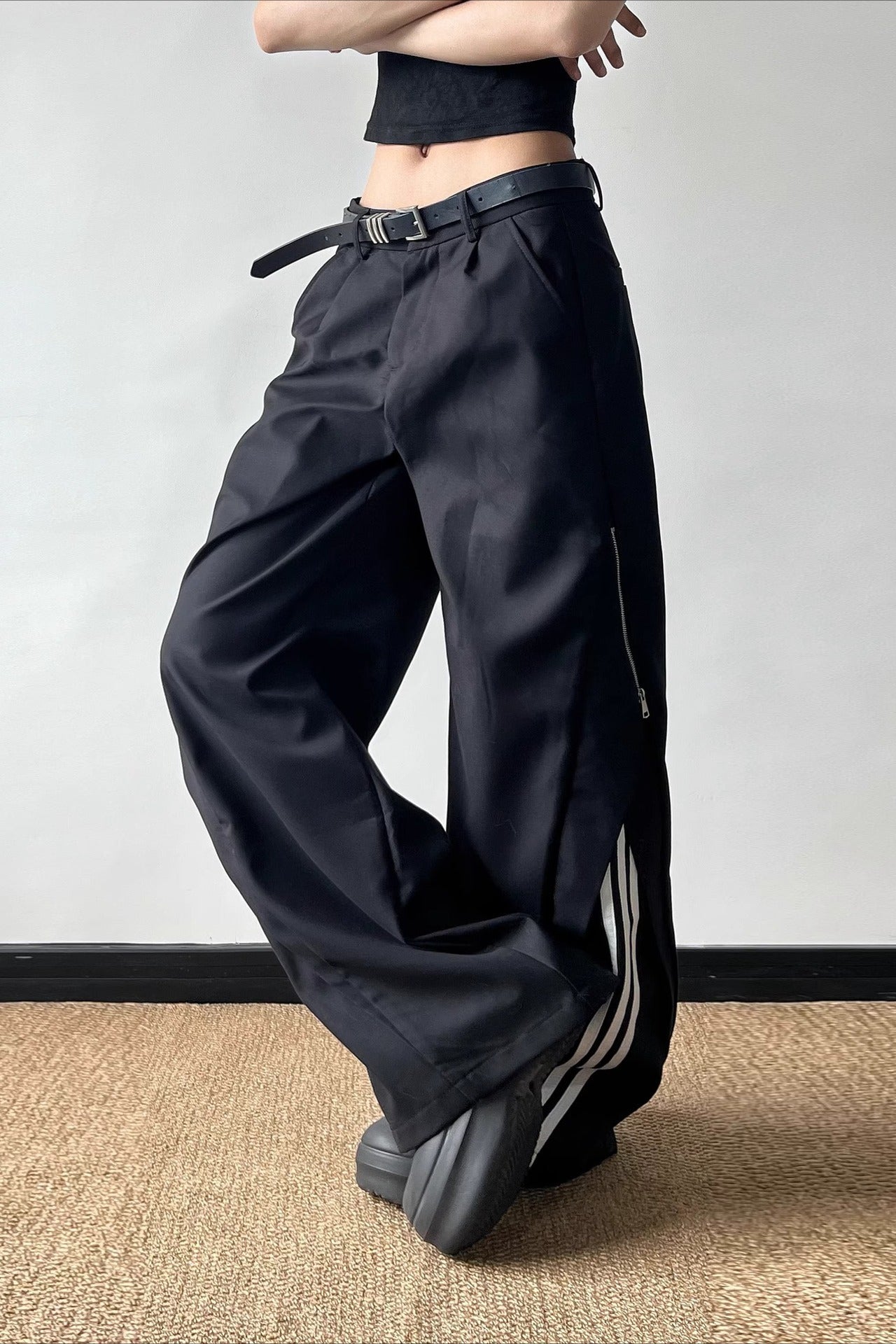 Zipper Deconstructed Side Stripe Drapey Sports Pants Secondary image