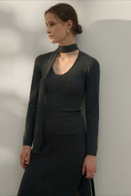 Tie Detail U-Neck Wool Knit Top