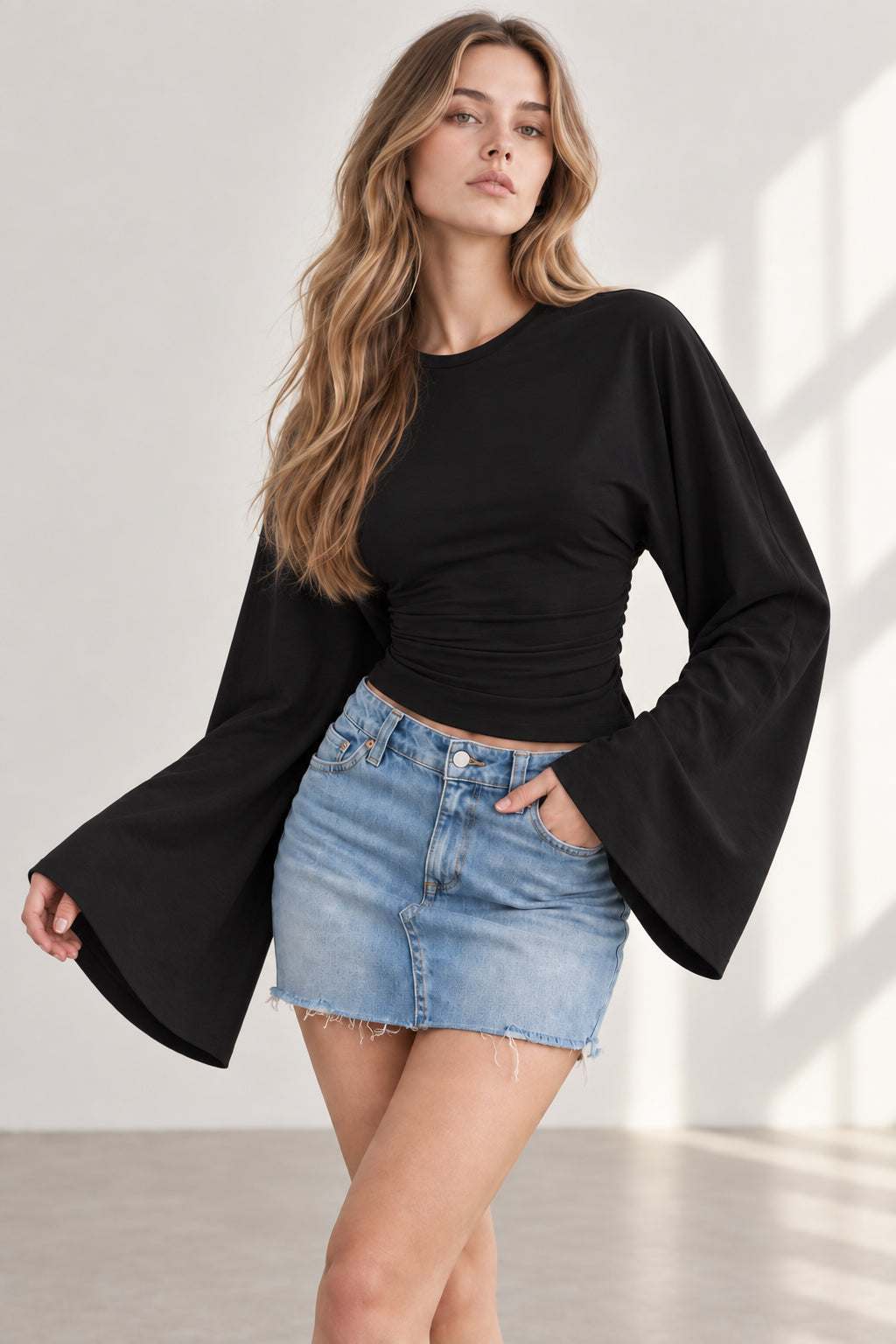 Solid Crew Neck Wide Sleeve Waist Cinched Long Sleeve Tee