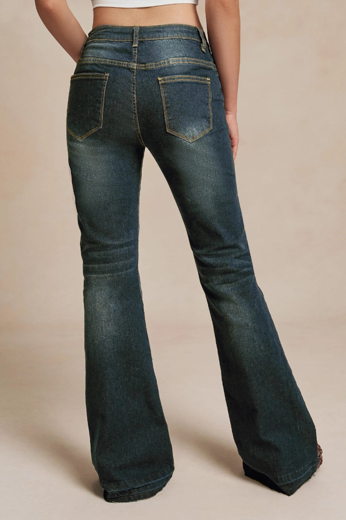 Vintage Low Waist Micro Flare Slim Fit Versatile Jeans Secondary image