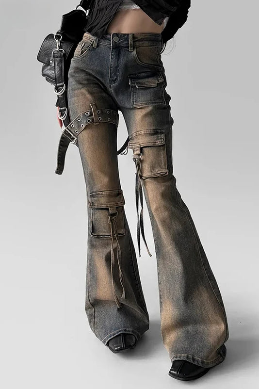 Low Waist Flare Cargo Jeans Secondary image