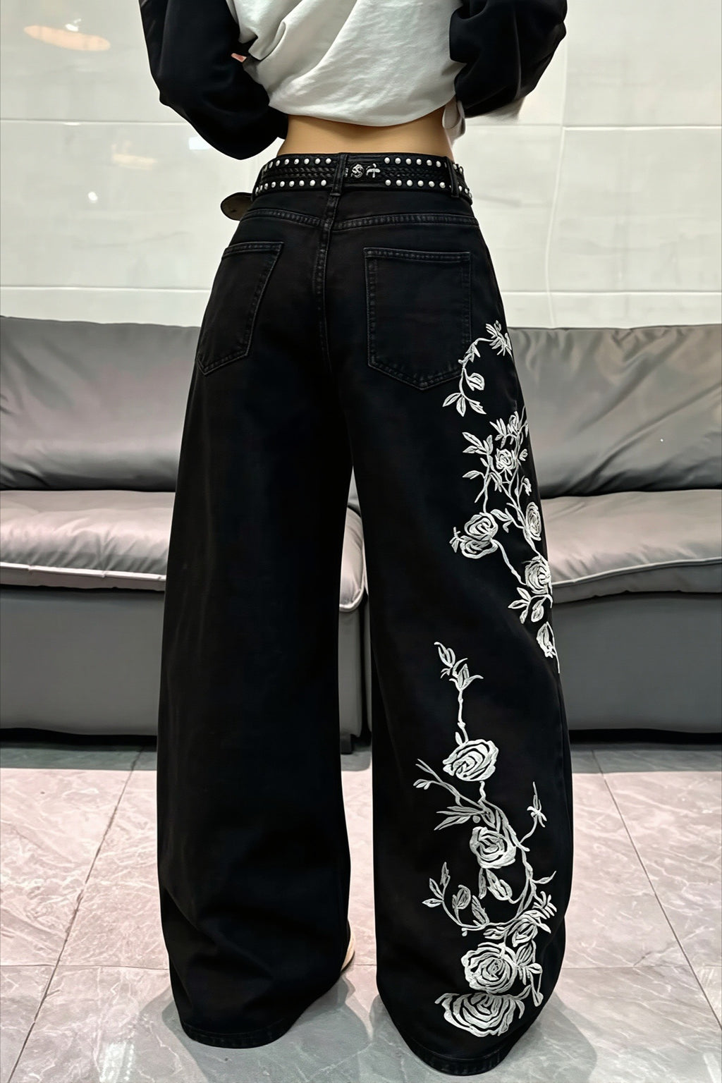 Rose Embroidered Stretch Straight Leg Jeans