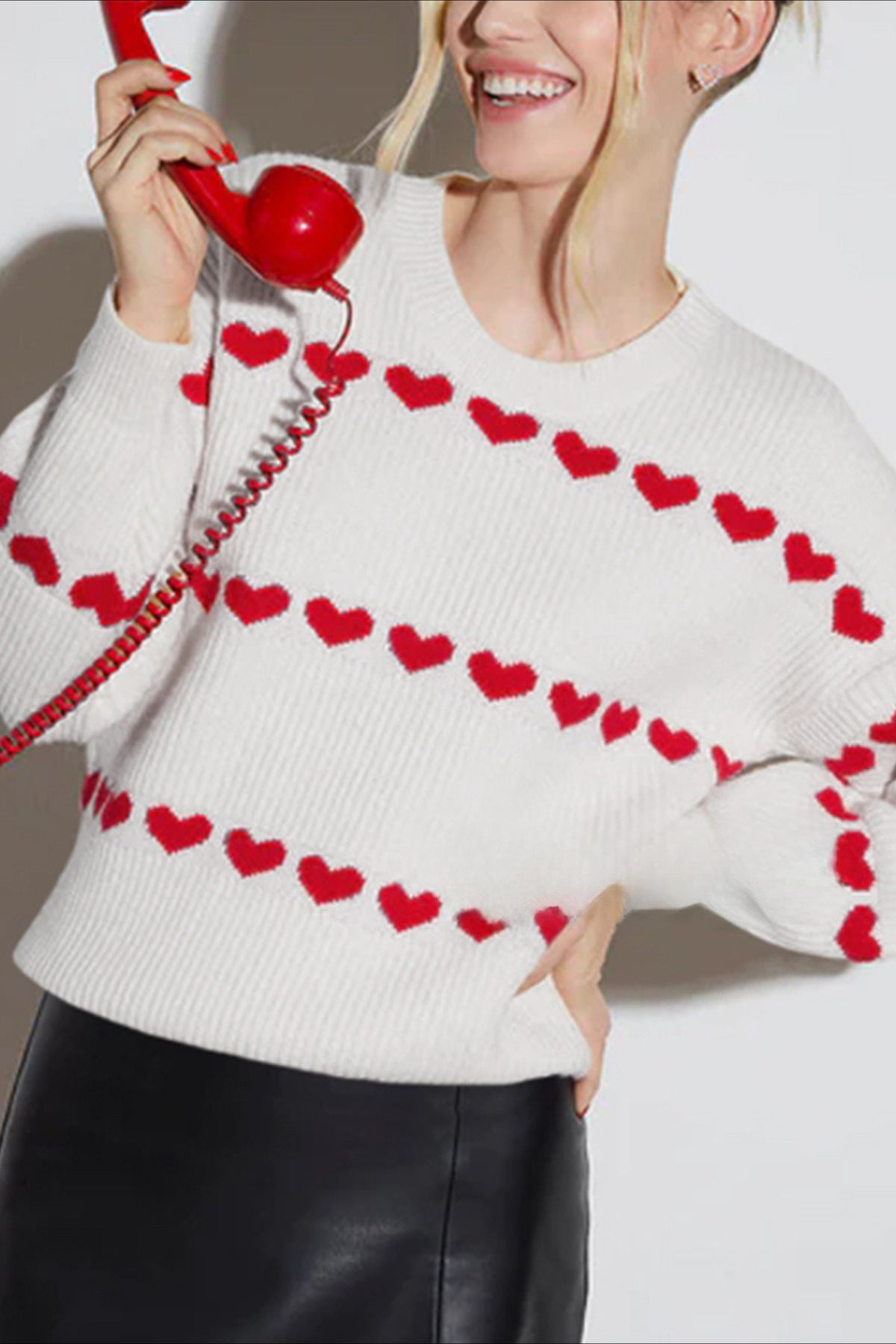 Casual Heart Graphic Knit Sweater Main image