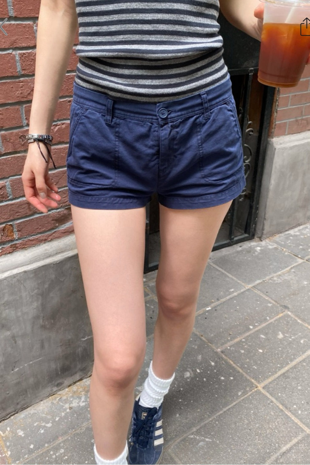 Y2K Utility Pocket High Rise Shorts Secondary image