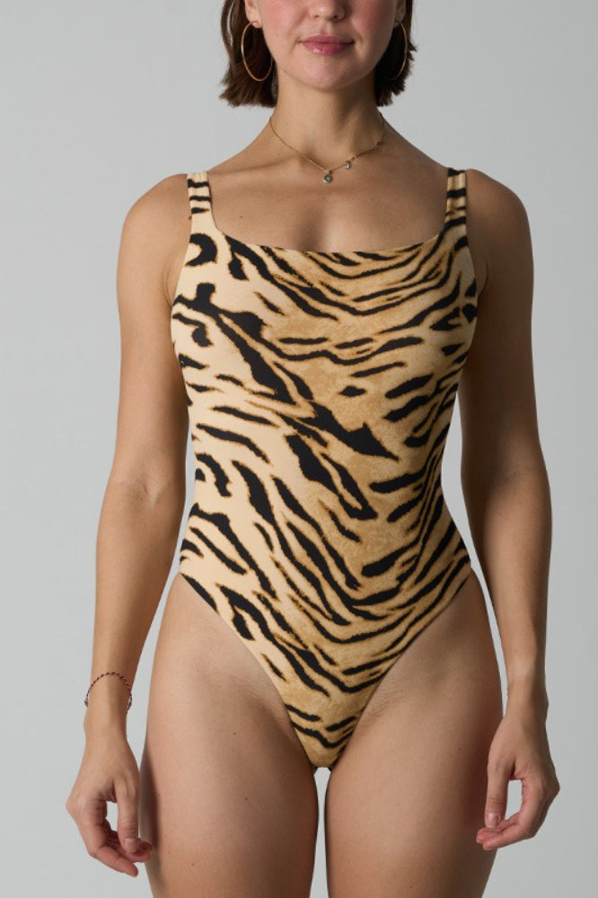 Printed Leopard Tiger Dot Slim Elegant Bodysuit Main image