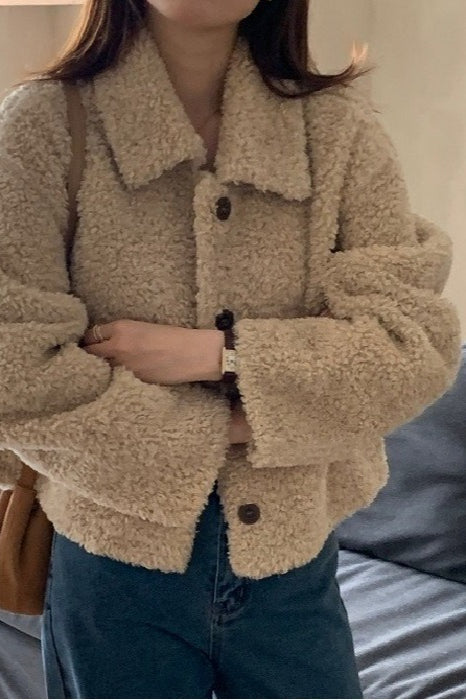 Thickened Lapel Cropped Coat Main image
