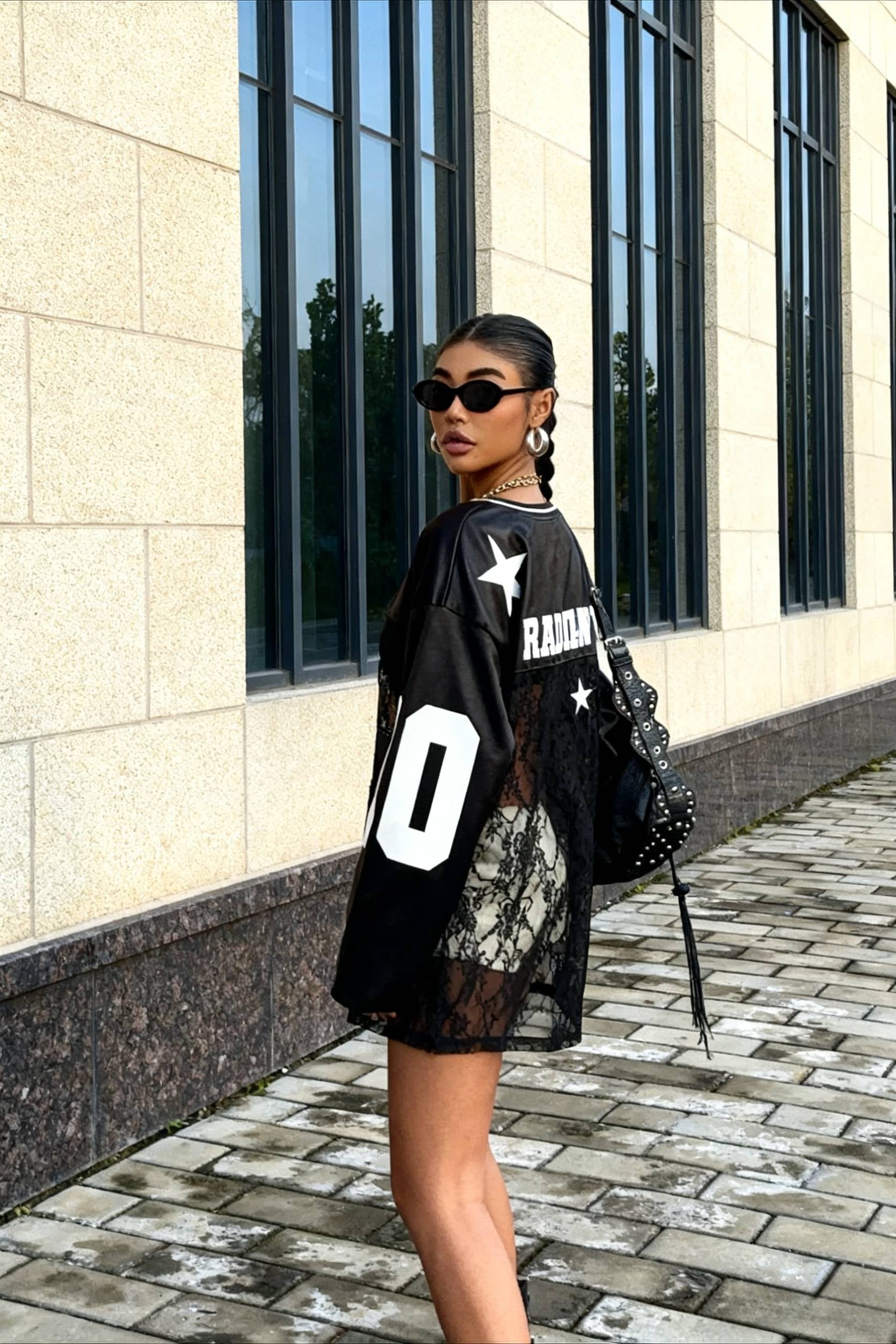 Lace Sheer V Neck Print Sweatshirt Secondary image