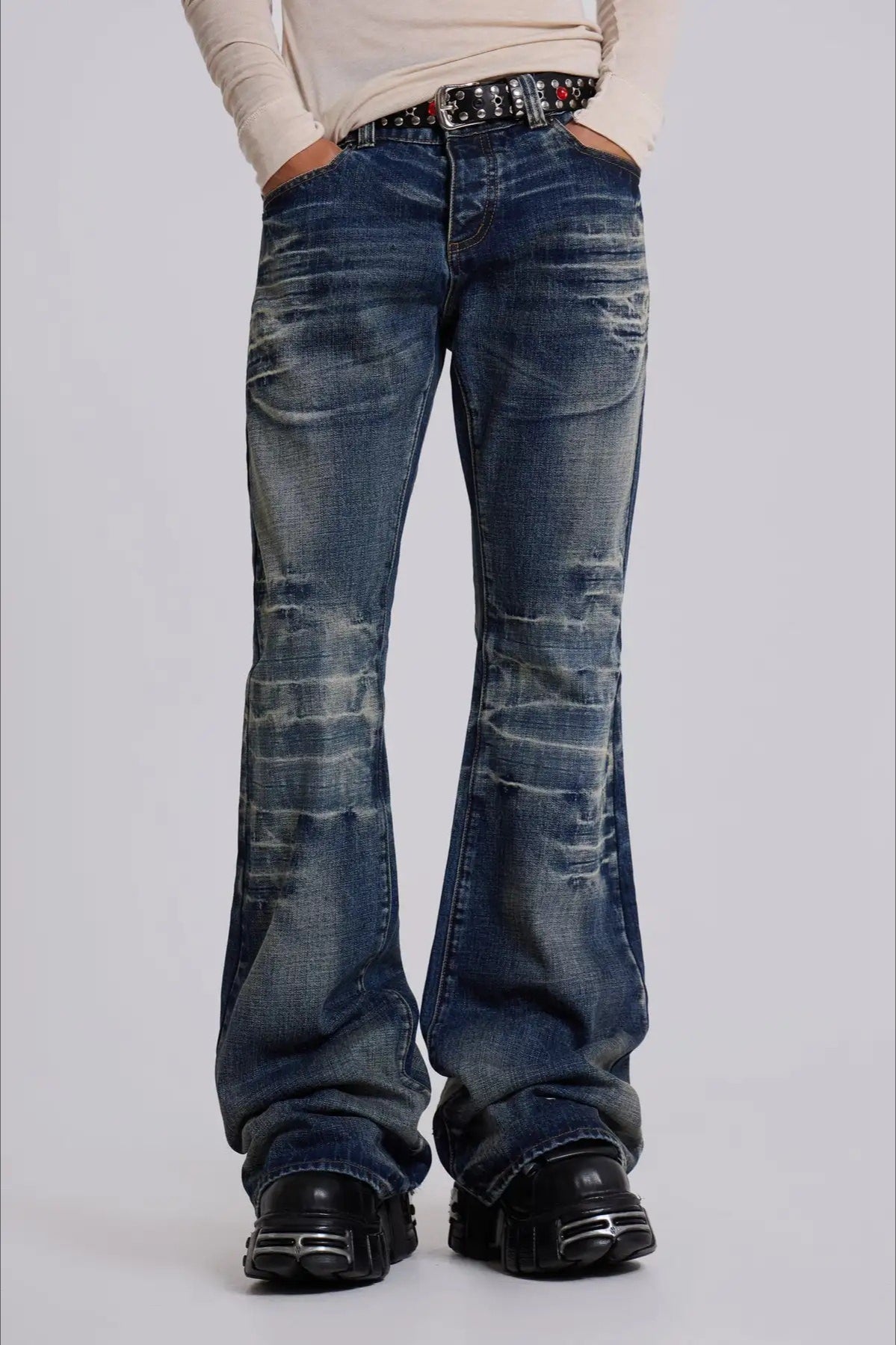 Vintage Washed Low Rise Bootcut Flare Jeans Main image