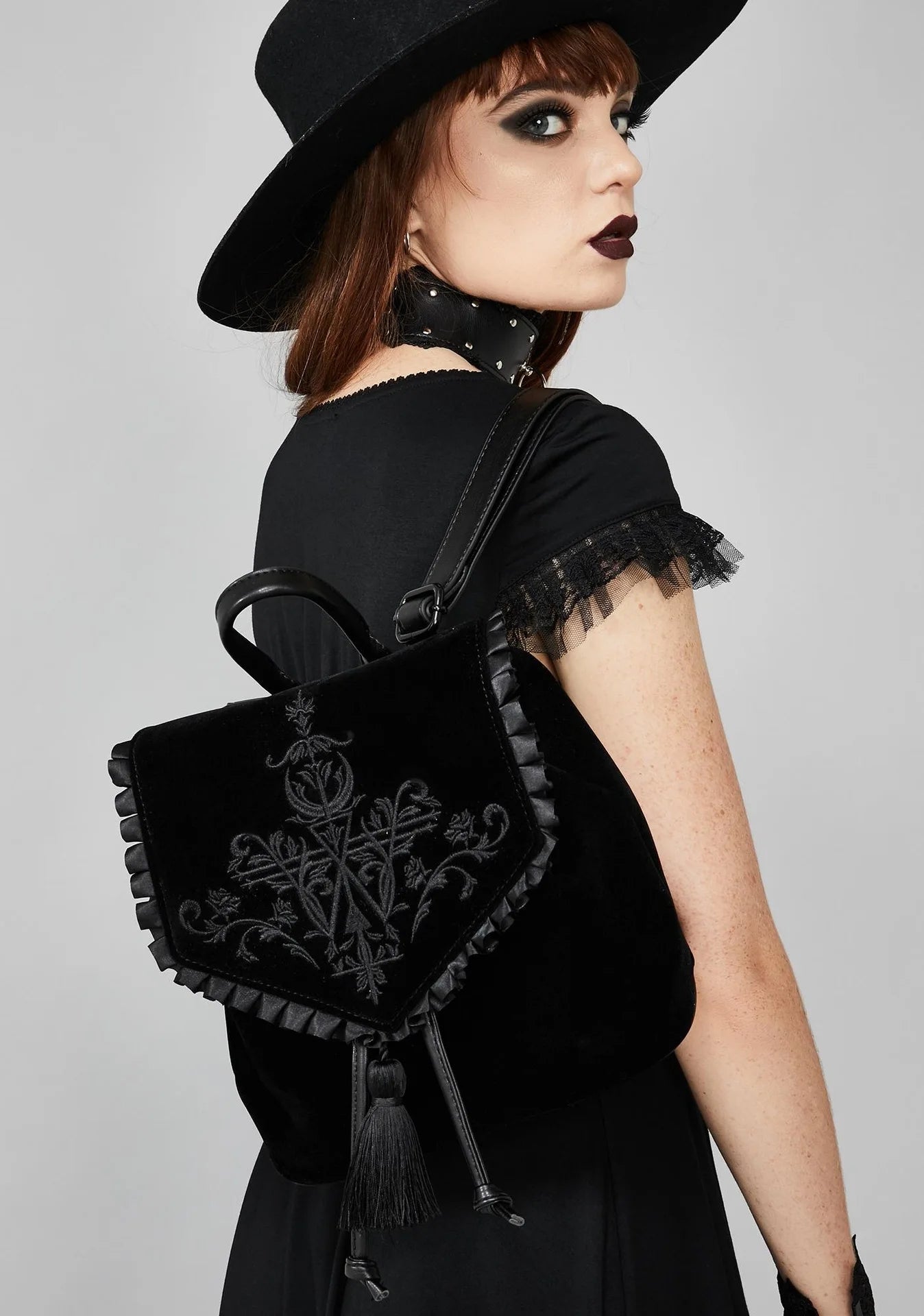 Black Gothic Velvet Witch Harajuku Magic Embroidery Dark Punk Rock Shoulder Bag Main image
