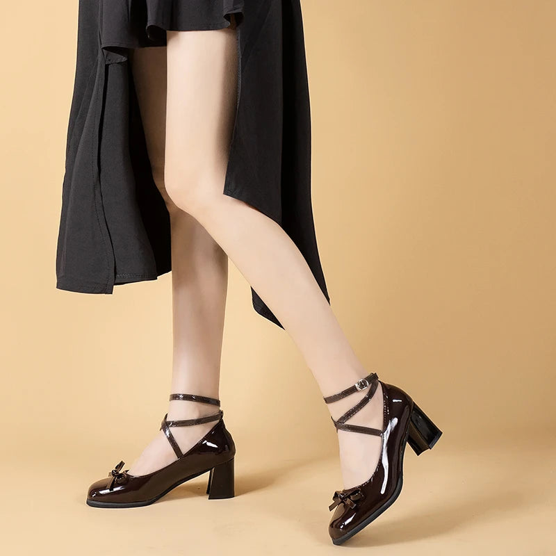 Black Retro Casual Summer Round Toe Sweet Fashion Ladies Bow Design Low Heel Pumps Secondary image
