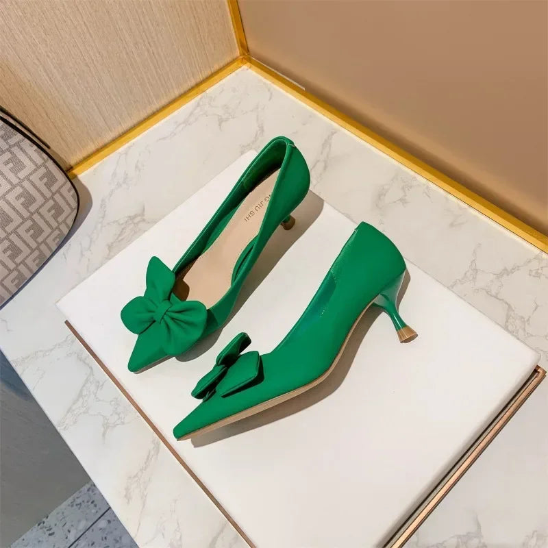Retro Casual Sweet Fashion Bow Design Round Toe New Low Heel Pumps Secondary image