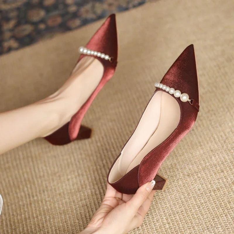 New Elegant Pearl Embellished Korean Fashion Women's Highs Shal Mouth Thick Shoes Low Heel Pumps Secondary image