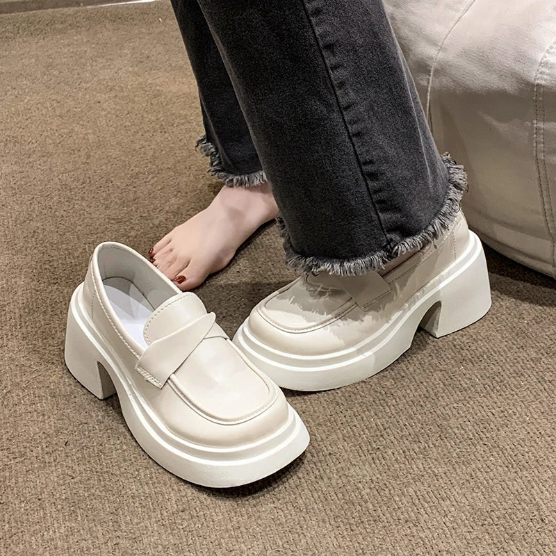 British Style Platform Thick Bottom Chunky Heels Round Toe Leather Women Loafers Main image