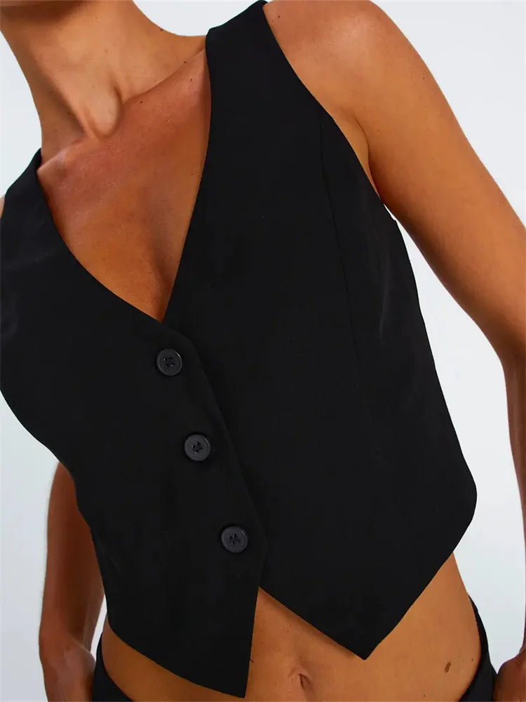 Women Sleeveless Vest Buttons Down Slim Fit Solid Color V-Neck Cropped Y2K Casual Irregular Hem Streetwear Crop Top Main image